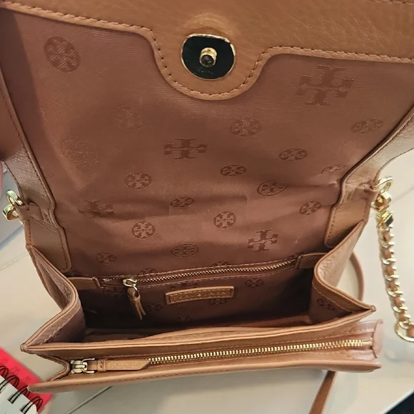 Tory Burch Tan Leather Crossbody Bag - Picture 9 of 10